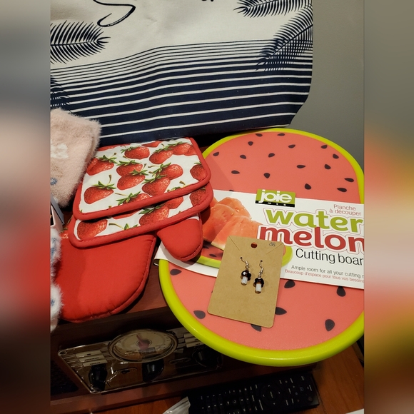 Summer Stuffed Tote NWT - Stuffed with all NWT items - Picture 5 of 14